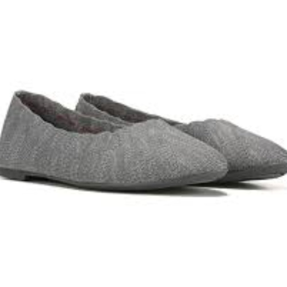 Skechers Cleo Gray Size 7.5 New in box